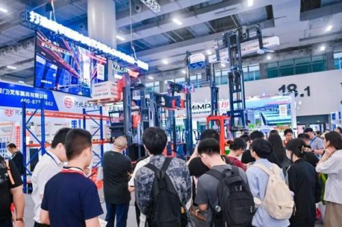 let 2025盛大開幕 數智工廠 智慧物流 機器人,一展get創新科技